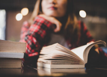 Autoficção – Fabulando a matéria-prima do real